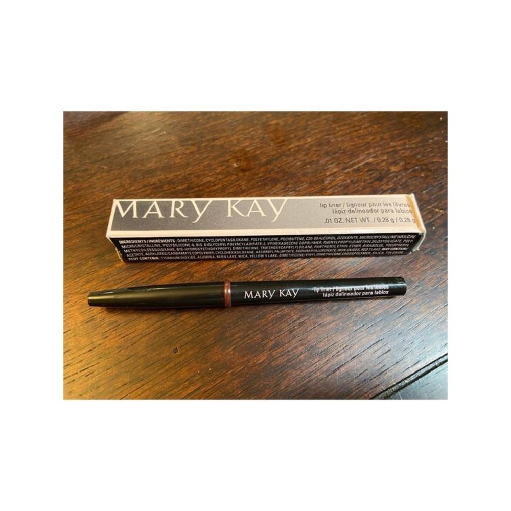 Mary Kay Lip Liner‎ Retractable Pencil Cappuccino shade